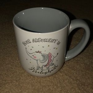 Coffee mug with an elephant design 🐘💕